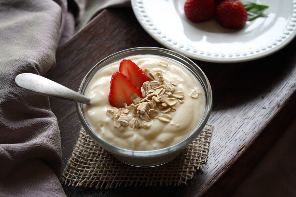 Yogurt Nutrition and Health Benefits